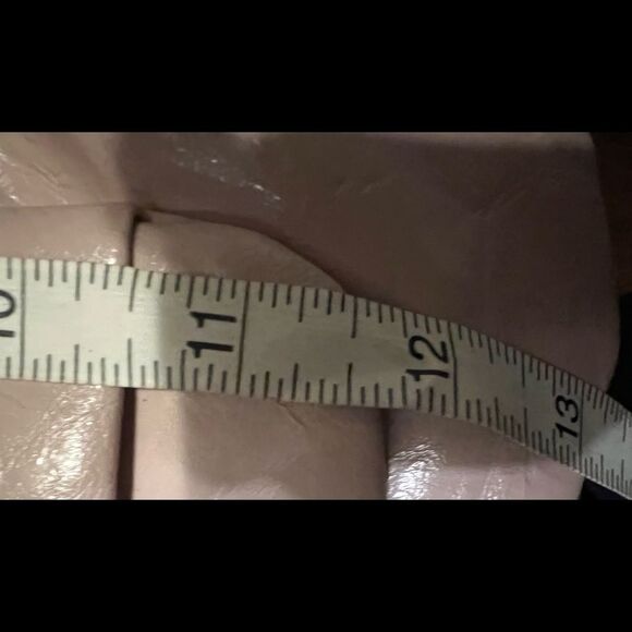 Simply Vera Vera Wang Crossbody Bag - Picture 9 of 10